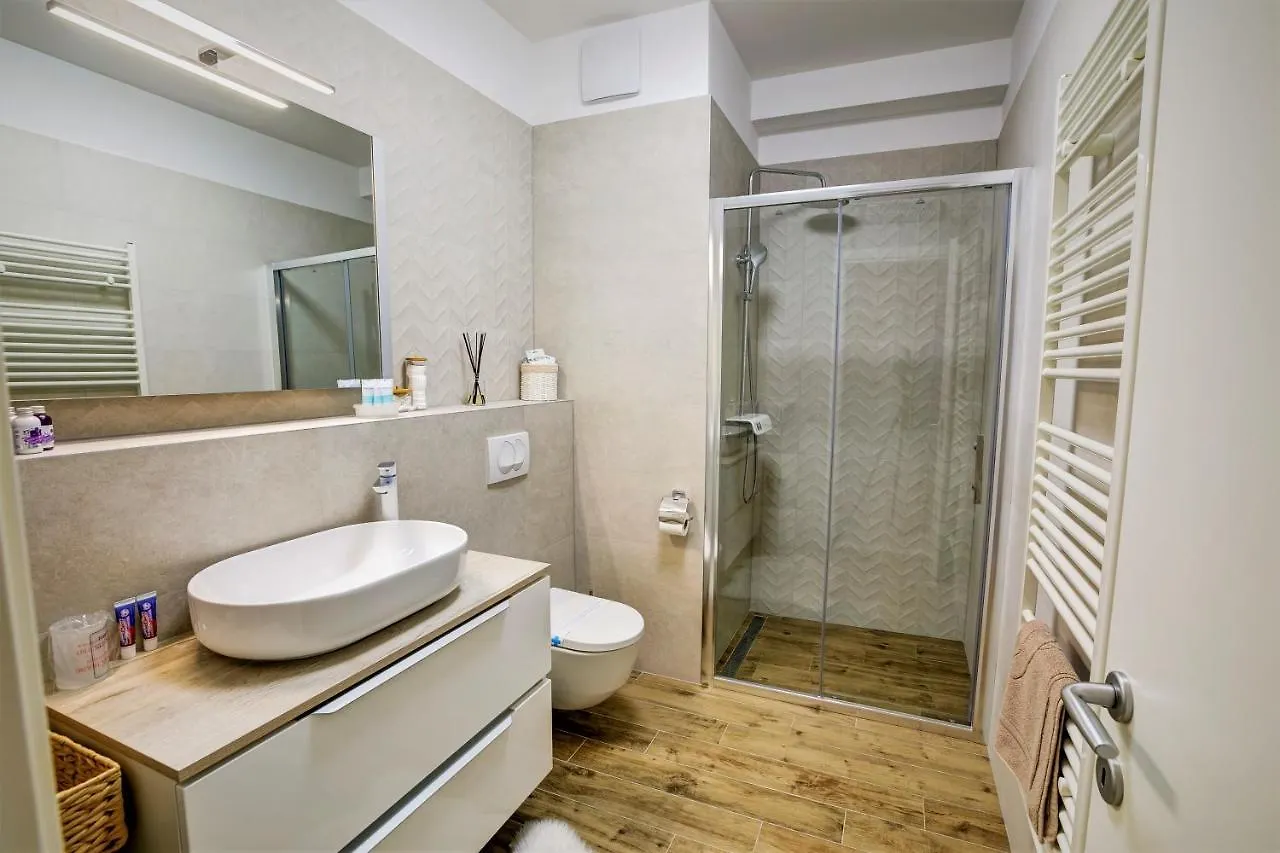 Luxury Apartment 4Seasons With Garage Split Chorwacja